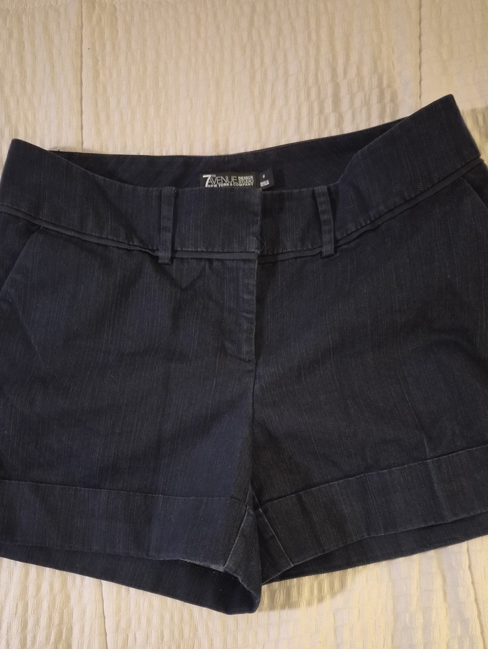 New York & Company Dark Denim Shorts sz 6